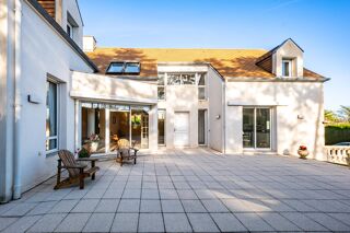  Maison à vendre 7 pièces 208 m²