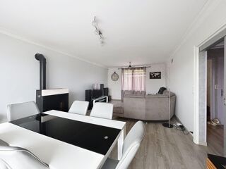  Maison  vendre 6 pices 152 m