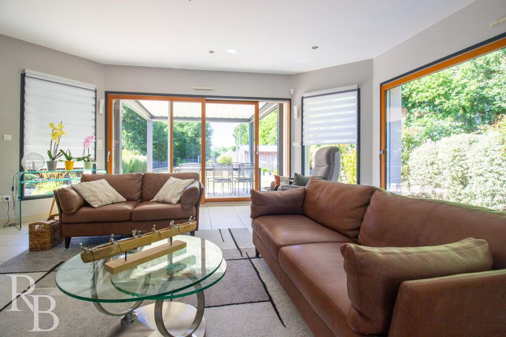 Vente Maison Maison 5 pièces Le tour-du-parc