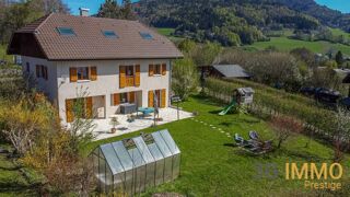  Maison à vendre 10 pièces 