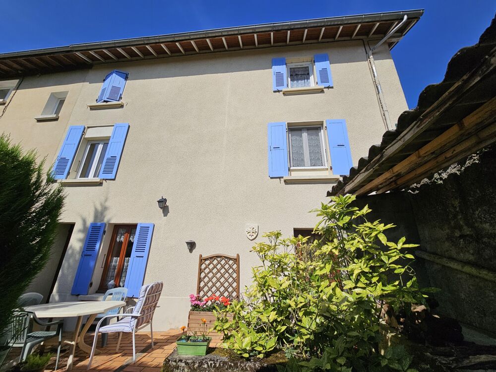 Maison de village 8 pièces