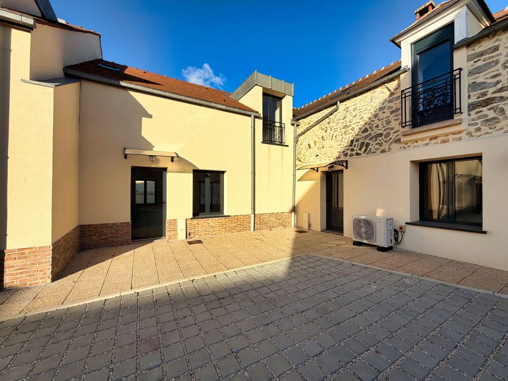 Vente Maison Maison 4 pièces Réau