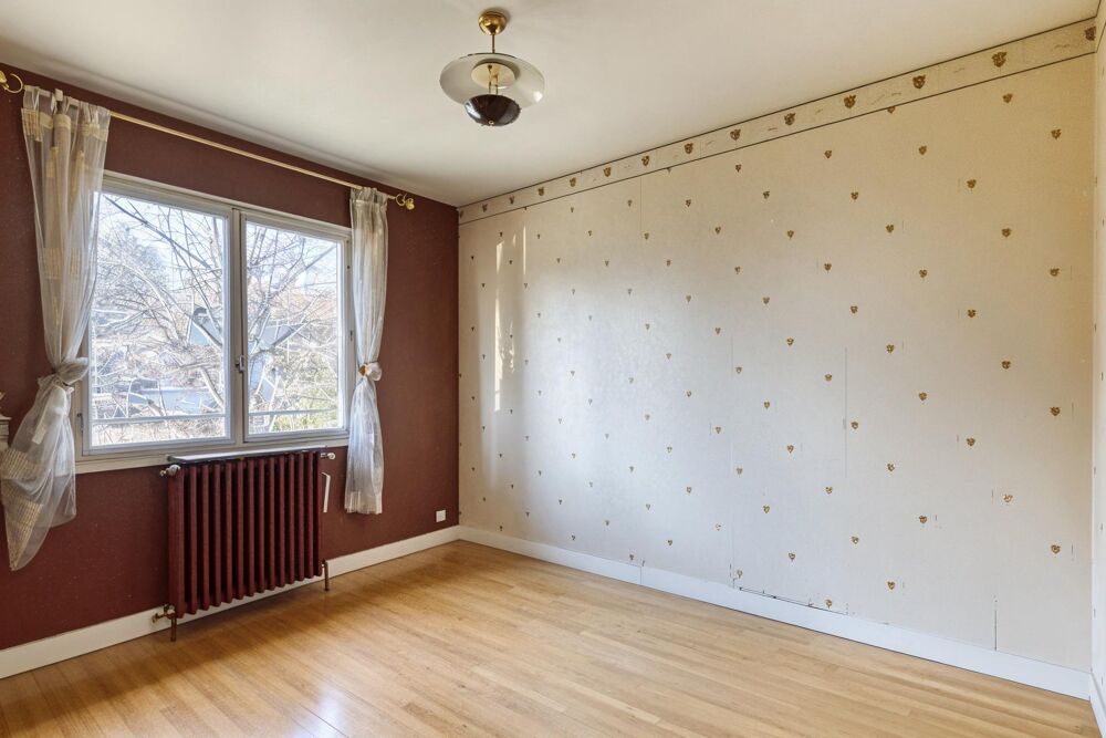 � vendre  Maison Bron (69500)