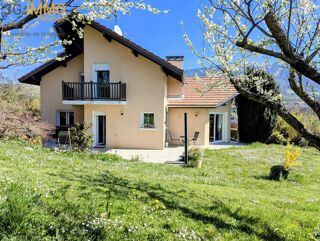  Maison  vendre 8 pices 169 m