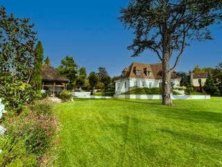  Maison � vendre 9 pi�ces 295 m�