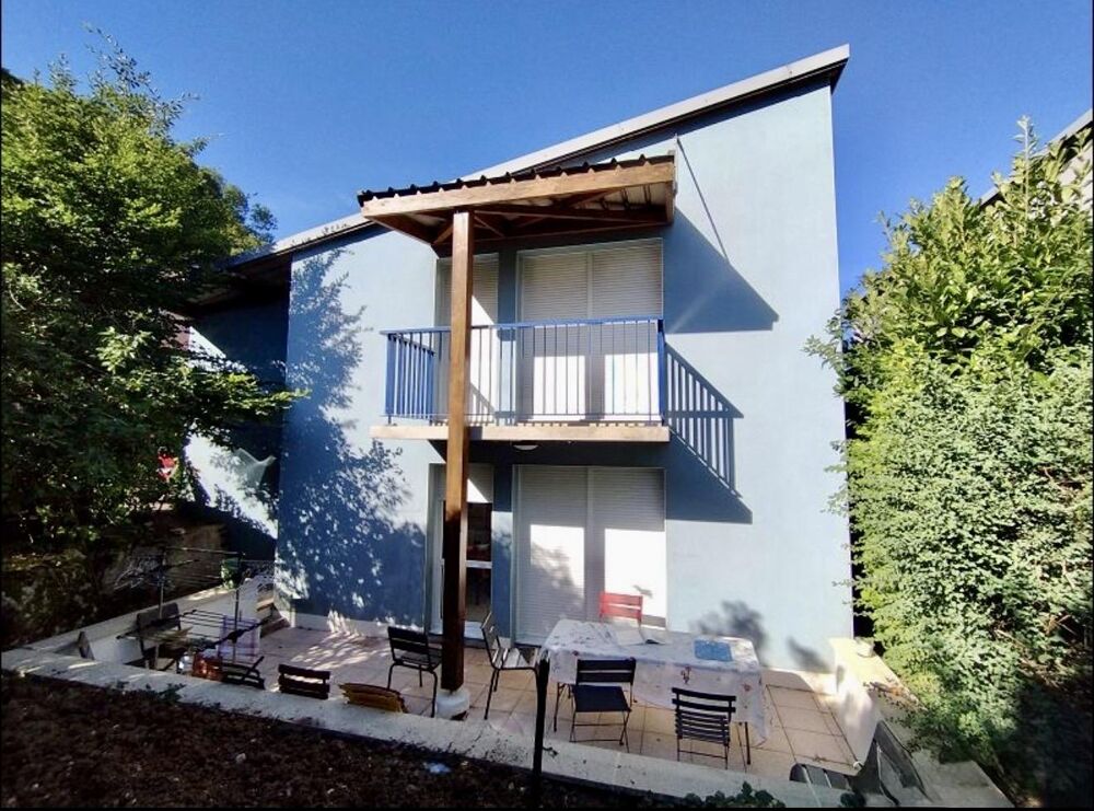 Maison 6 pièces 111 m² · à Besançon · 111 m² · 260 000 €