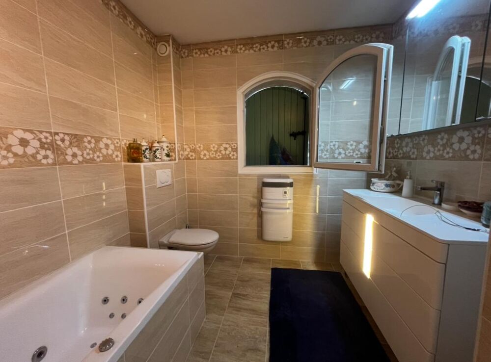 � vendre  Maison Aix-en-Provence (13090)