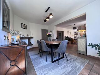  Appartement  vendre 4 pices 132 m