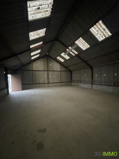 Local Industriel / Bâtiment 1 pièce 50000 50620 Tribehou