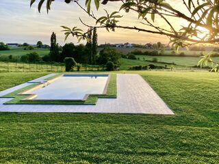  Maison � vendre 12 pi�ces 311 m�