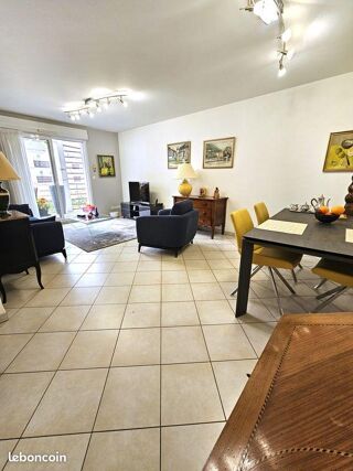 Appartement  vendre 4 pices 90 m