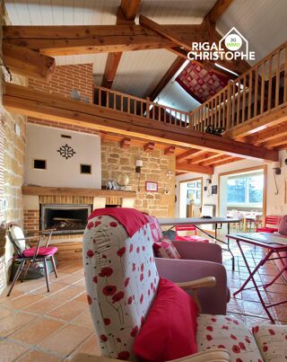  Maison � vendre 9 pi�ces 200 m�