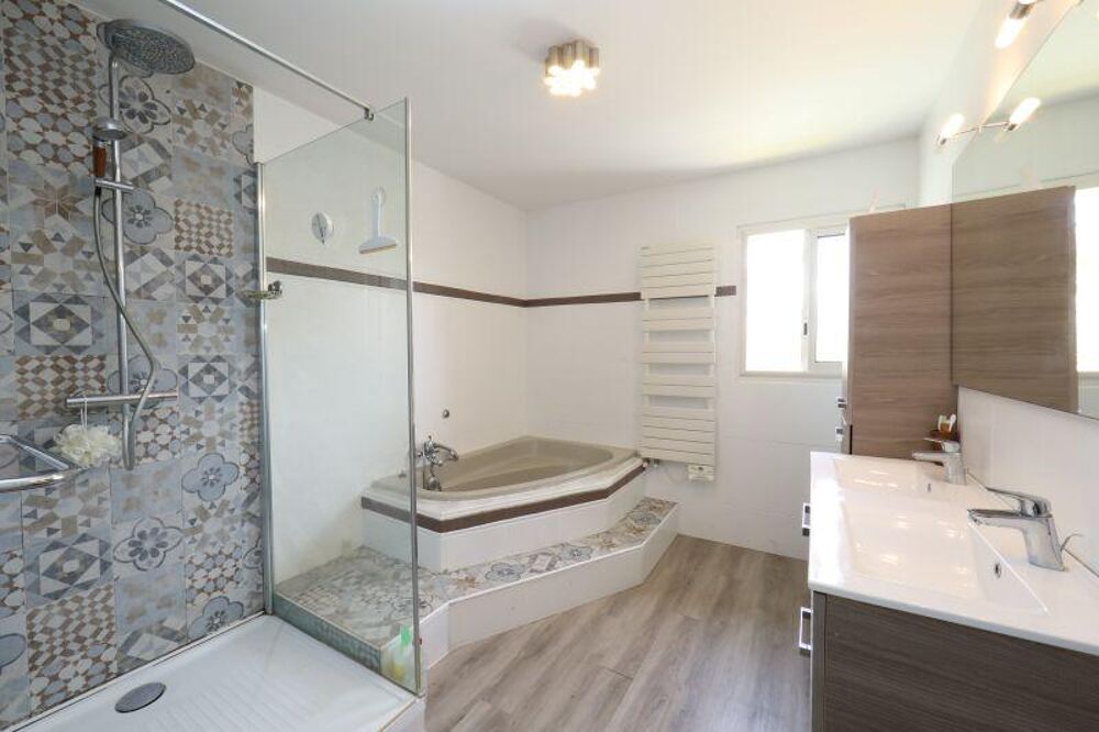 � vendre  Maison Saint-Vincent-de-Tyrosse (40230)