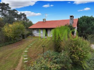Maison 5 pièces 151 m² · à Orléat · 151 m² · 335 000 €