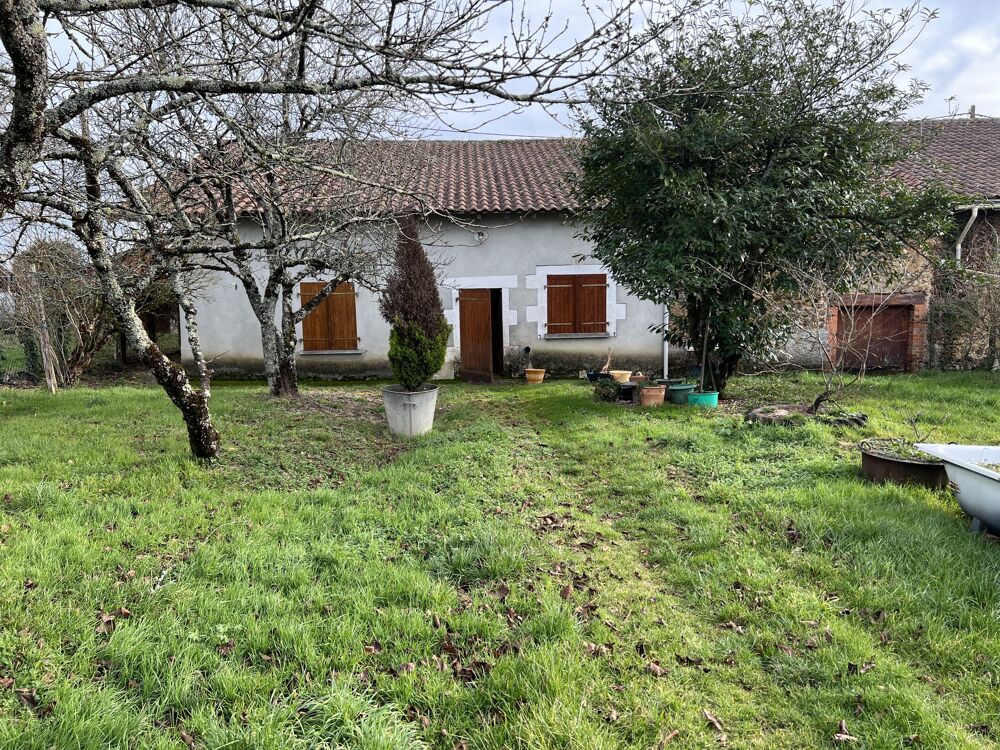 Vente Maison Corps de ferme 3 pièces Terres-de-haute-charente