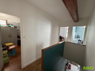  Maison  vendre 6 pices 214 m