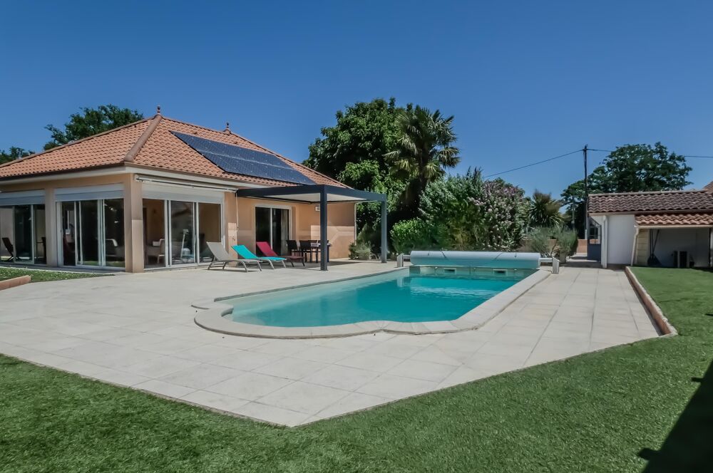 Vente Maison Villa 6 pièces Morlaàs