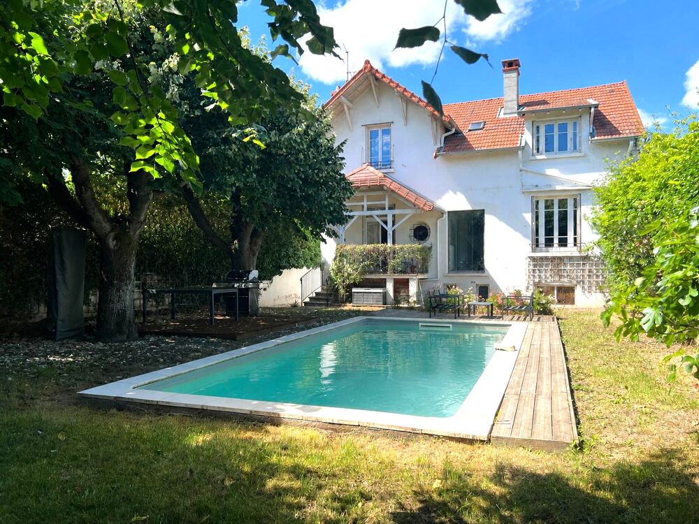 Maison bourgeoise 7 pièces
