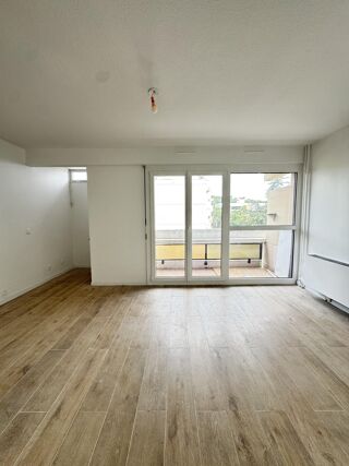  Appartement à louer 25 m² Aix-en-provence