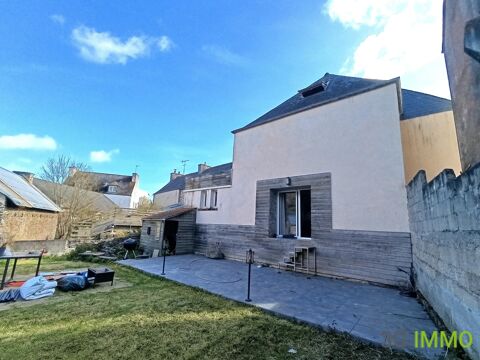   Maison avec d�pendance 6 pi�ces Maison - 6 pi�ce(s) - 131 m�