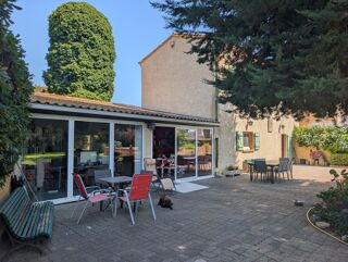  Maison à vendre 10 pièces 270 m²