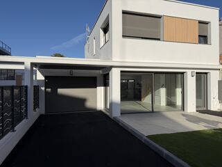 Maison 4 pièces 108 m² · aux Mathes · 108 m² · 641 700 €