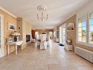  Maison à vendre 8 pièces 263 m²