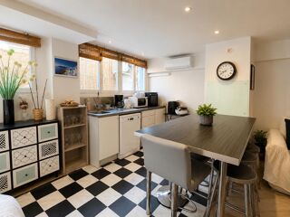  Immeuble à vendre 4 pièces 93 m² Valras-plage
