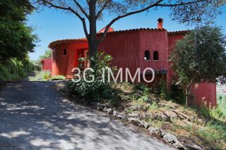  Maison � vendre 9 pi�ces 330 m�