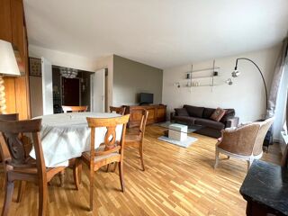  Appartement à louer 2 pièces 56 m²