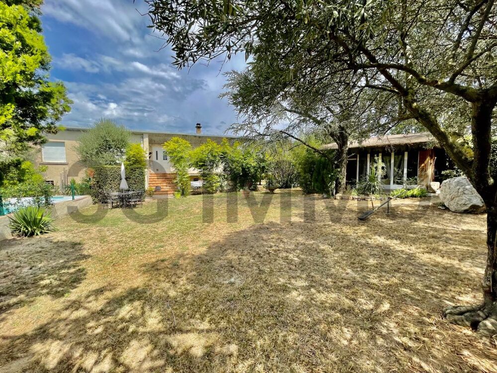 Vente Maison Maison avec dépendance 7 pièces Laudun-l'ardoise
