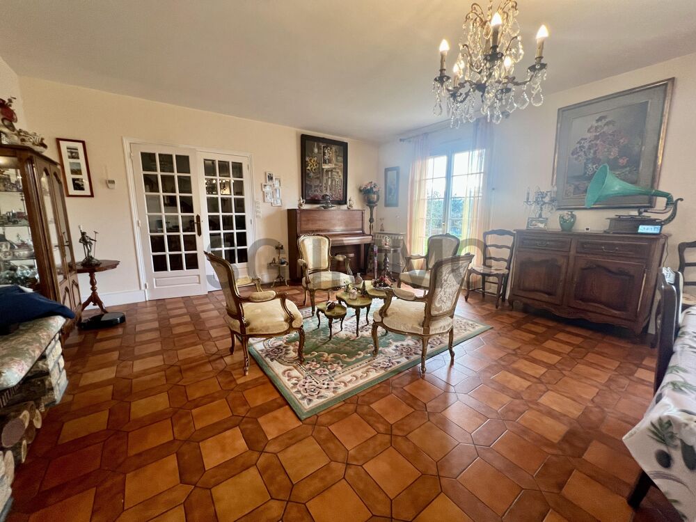 Maison bourgeoise 7 pièces
