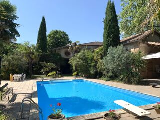  Maison à vendre 15 + pièces 438 m²