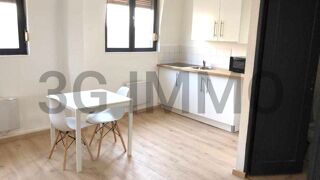  Immeuble à vendre 8 pièces 153 m²