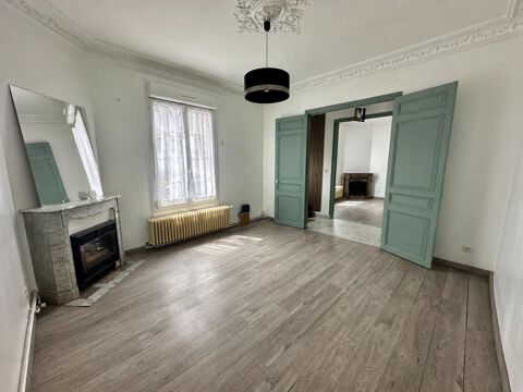   Maison de ville 8 pièces Maison - 8 pièce(s) - 164 m²