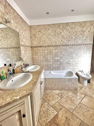  Maison � vendre 5 pi�ces 150 m�