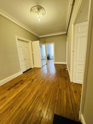  Appartement � vendre 7 pi�ces 200 m�