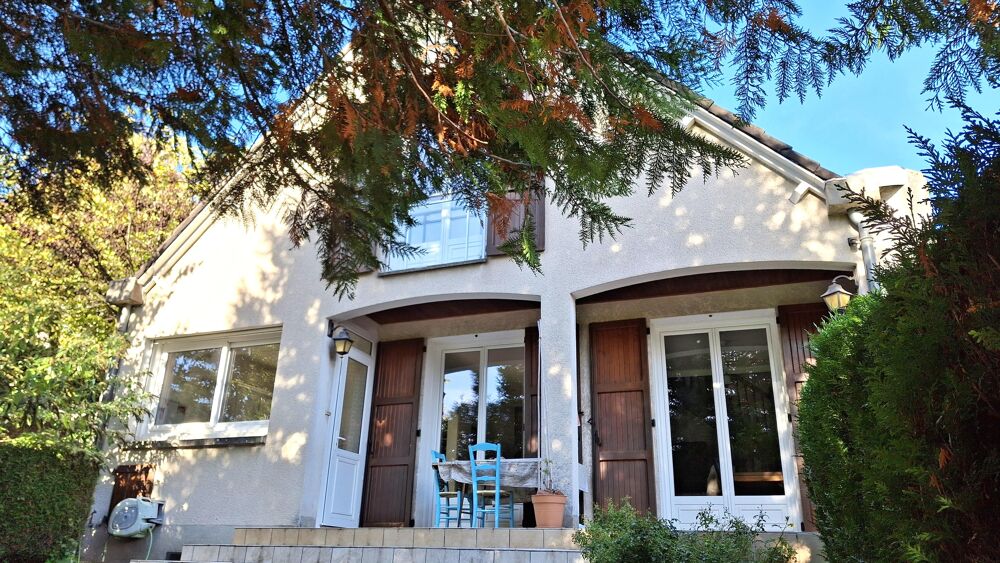 Maison 5 pièces 135 m² · à Aurillac · 135 m² · 224 590 €