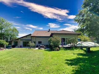  Maison � vendre 5 pi�ces 214 m�