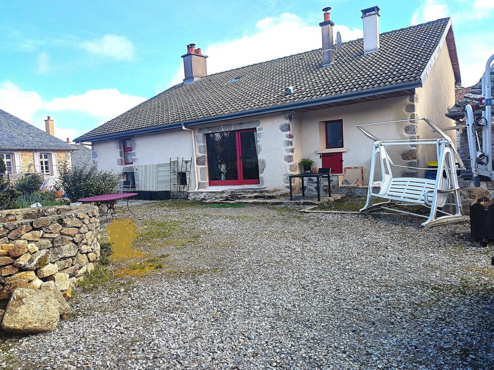 Maison 5 pièces 155 m² · à Marcolès · 155 m² · 261 000 €