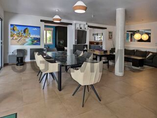  Maison à vendre 6 pièces 235 m²