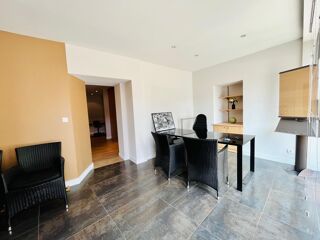  Immeuble à vendre 2 pièces 54 m²