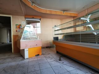  Immeuble à vendre 7 pièces 149 m²