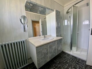  Maison  vendre 6 pices 182 m