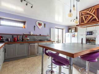  Maison � vendre 10 pi�ces 373 m�