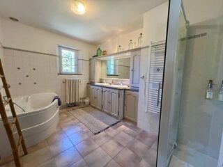  Maison à vendre 8 pièces 230 m²