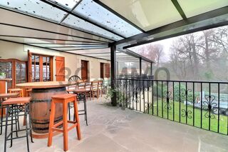  Maison � vendre 9 pi�ces 165 m�