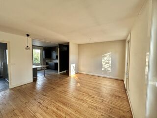  Appartement  vendre 4 pices 76 m