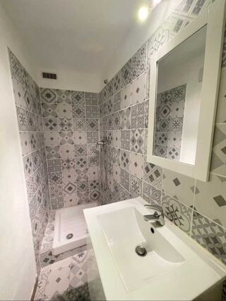  Appartement  vendre 2 pices 