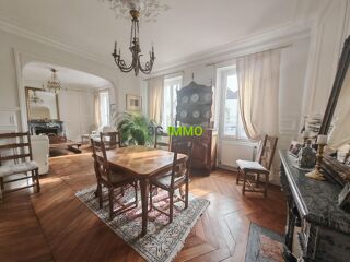  Maison  vendre 6 pices 162 m